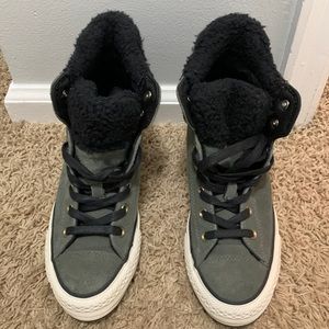 Women’s green and black hidden wedge hightop suede and fuzzy Converse, size 7.5